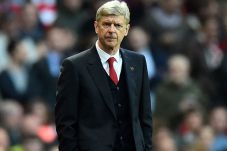 Wenger Frustrasi Berat