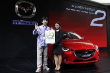 Mazda Raih Dua Penghargaan...