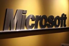 Microsoft Buka Toko...