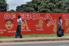 Pertama Kali, Ebola...