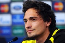Hummels Beber Alasan...
