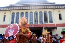 Hari Batik, Pedagang...