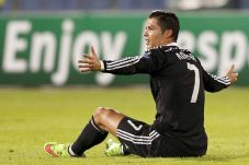 Ronaldo Cedera Ringan...