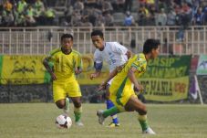 Taufik Diragukan Perkuat...