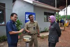 Menyulap Sampah Menjadi...