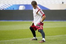 Casillas Spesialis Menang...