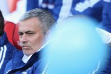 Mourinho Sanjung Rekor...