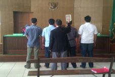 4 Anggota Polisi Jadi...