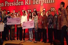 Lagi, Peraih Emas Diguyur...