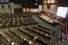 Kadin Yakin DPR dan...