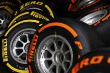 Pilihan Pirelli di Tiga...