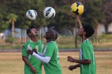 Persebaya Naikkan Bonus...