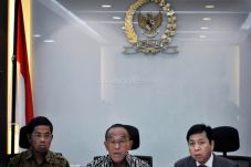 Ketua DPR Tegaskan Tak...