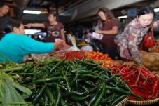 Harga Sayuran dan Cabai...