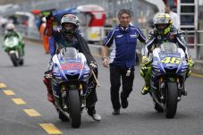 Lorenzo Semangat Bunuh...