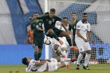 Irlandia Utara Pecah...