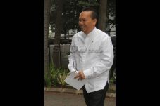 Demokrat Kritik Proses...