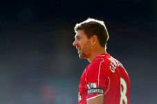 Gerrard Ucapkan Terima...