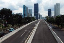 Pembangunan Tol Beca...
