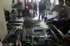 Profesi Ini Diperbolehkan...