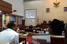Paripurna DPRD Batam...
