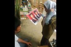 Poster Jokowi-JK Laris...