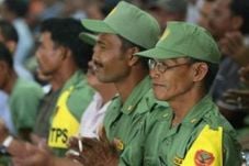 Satpol PP Penilep Uang...