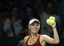 Wozniacki Buka Rahasia...