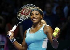 Serena Bangkit dari...