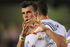 United Siap Pecahkan...