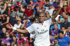 Pepe Diragukan Turun...
