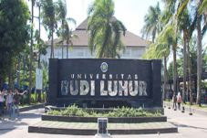 UBL Raih Juara Ide Terbaik...