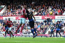 City Tersungkur di Boleyn...