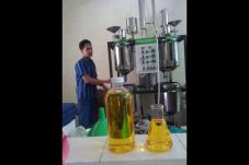 UNY Produksi Biodiesel...
