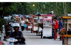 Penertiban PKL di Pantai...