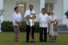 Sidang Kabinet Perdana,...
