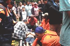 Curug Sawer Telan Korban...