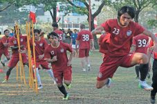 Minta Kejelasan Gaji