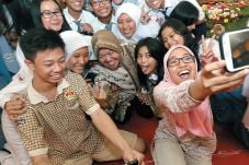 Surabaya Sambut Kongres...