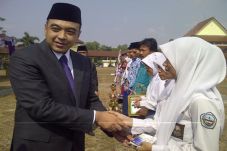 Pemkab Tangerang Kucurkan...