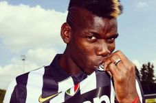 Pogba Resmi Perpanjang...