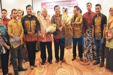 Hadapi AEC Forum Wirausaha...