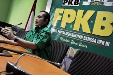 Marwan Yakin Penggabungan...