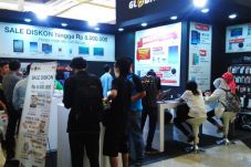 Produk Apple Bekas Diserbu...