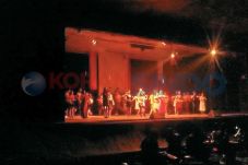 Lestarikan Budaya lewat...