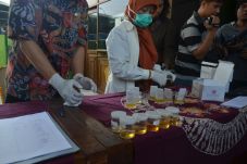 Tes Urine Massal, 2...