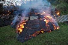 Dekati Rumah, Lava Pijar...