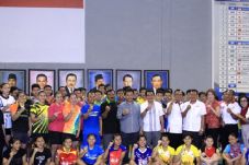 Menpora Blusukan ke...