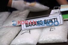 Sabu Rp3 Miliar Disembunyikan...