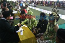 Batas Usia 16 Tahun...